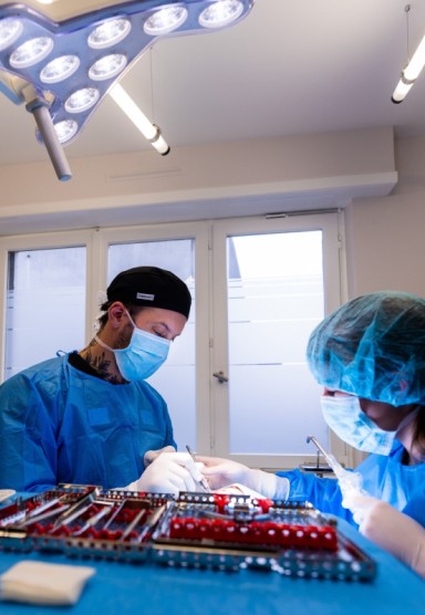 Dr Nicolas Cocco technologie chirurgie guidee Haguenau